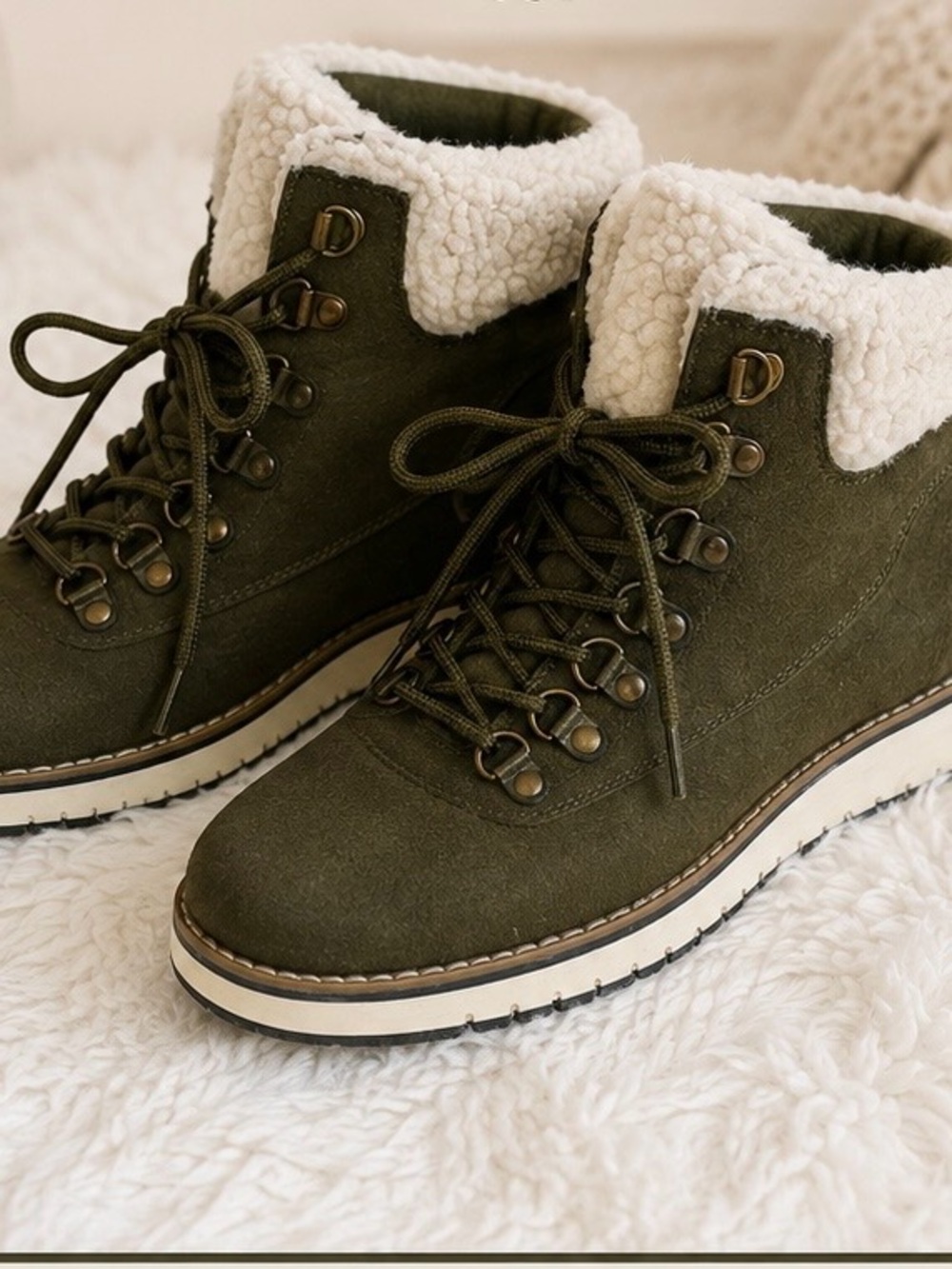 WHITE MOUNTAIN OLIVE GREEN SHERPA LACE-UP ANKLE BOOTS (7)